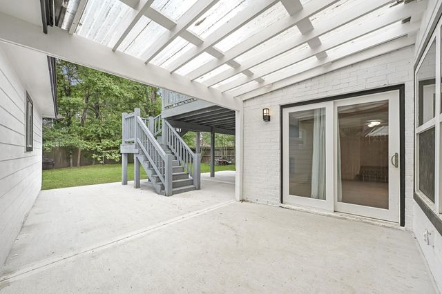 725 Talmalge Hall Drive, Conroe, TX 77302