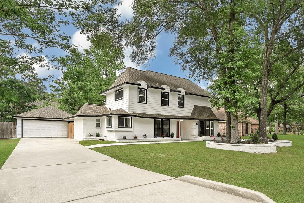 725 Talmalge Hall Drive, Conroe, TX 77302