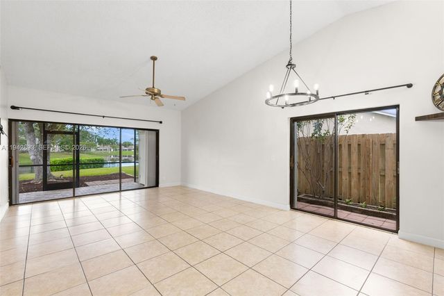 5149 E Lakes Dr, Deerfield Beach, FL 33064