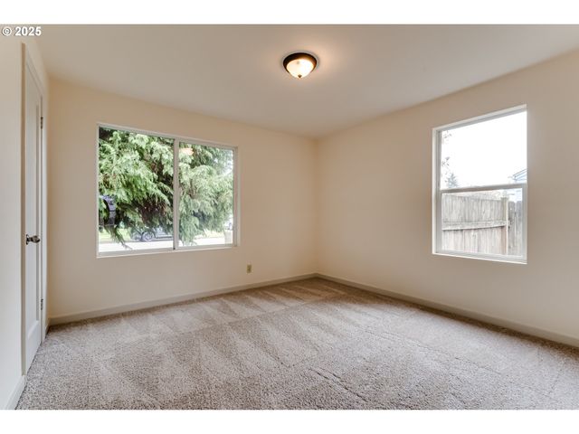 630 HAROLD St, Eugene, OR 97402