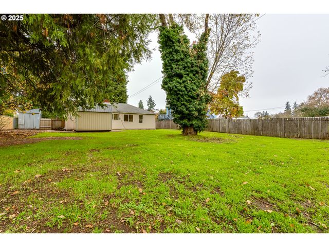 630 HAROLD St, Eugene, OR 97402