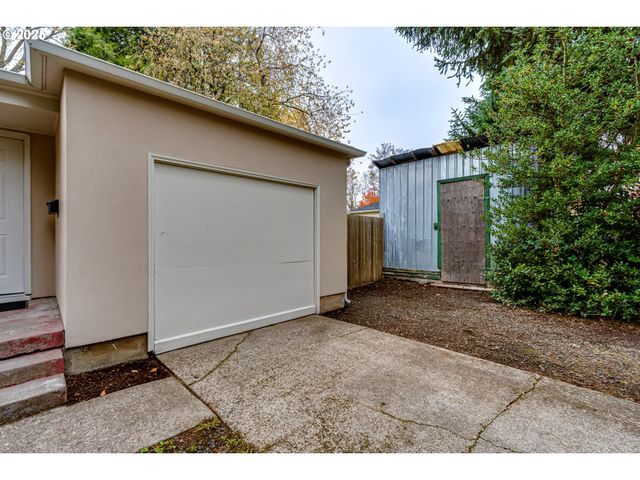 630 HAROLD St, Eugene, OR 97402
