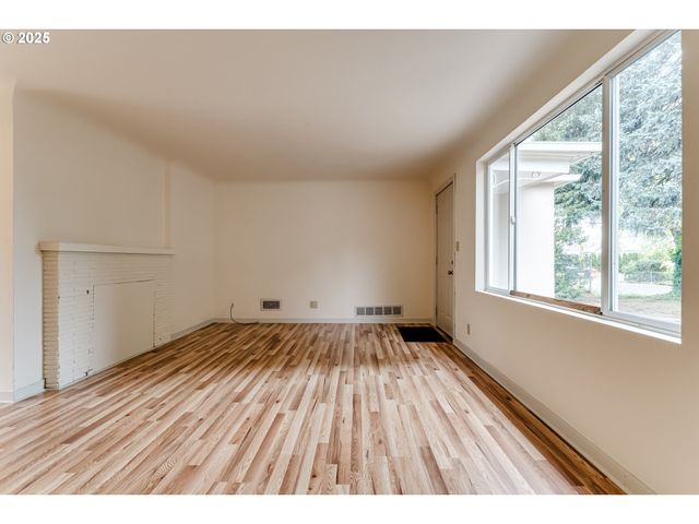 630 HAROLD St, Eugene, OR 97402