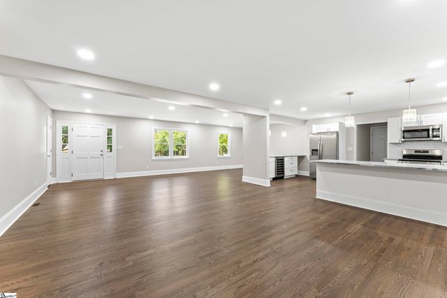 201 Rosemary Lane, Greenville, SC 29615