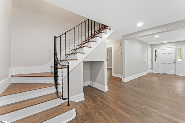 201 Rosemary Lane, Greenville, SC 29615