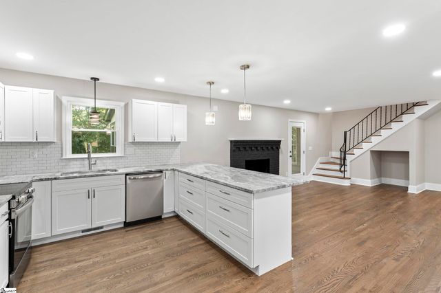 201 Rosemary Lane, Greenville, SC 29615