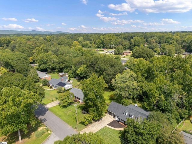 201 Rosemary Lane, Greenville, SC 29615