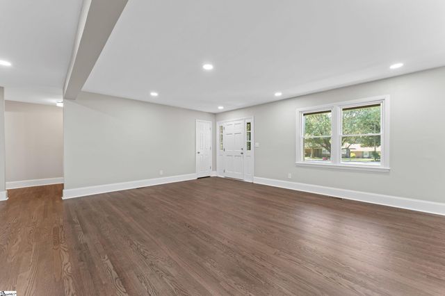 201 Rosemary Lane, Greenville, SC 29615