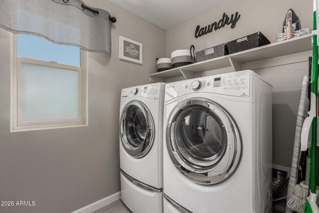 10622 W CROWN KING Road, Tolleson, AZ 85353