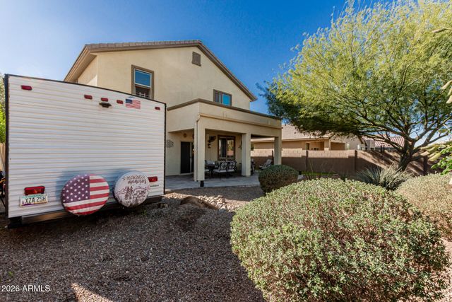 10622 W CROWN KING Road, Tolleson, AZ 85353