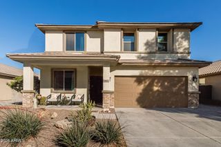 10622 W CROWN KING Road, Tolleson, AZ 85353