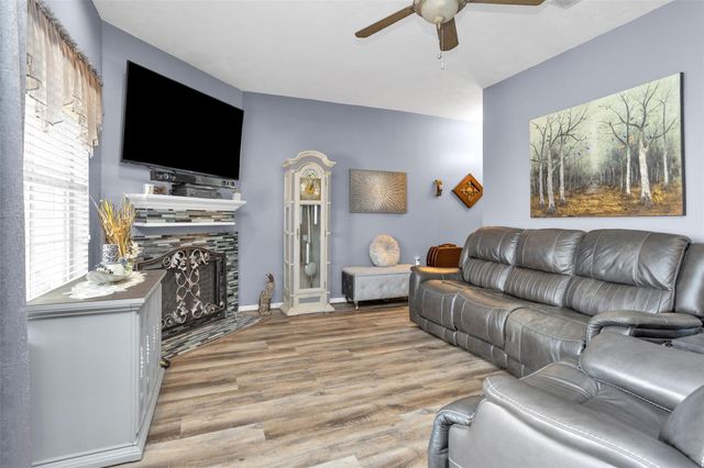 12565 Melville Drive 122, Montgomery, TX 77356