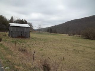 Par 62 Goshen Valley Road, Rogersville, TN 37857