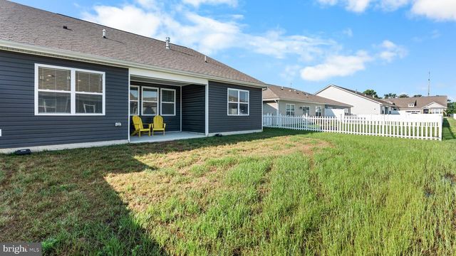 40 PANAMA ST, Smyrna, DE 19977