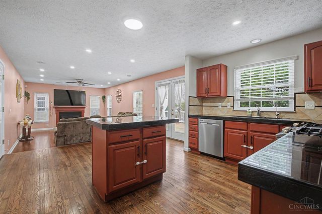 285 Crockett Drive, Springboro, OH 45066