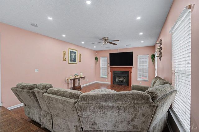 285 Crockett Drive, Springboro, OH 45066