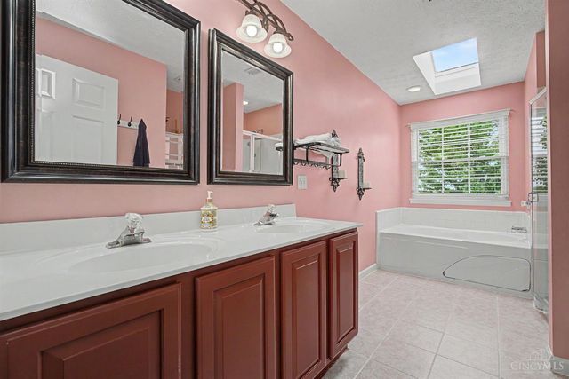 285 Crockett Drive, Springboro, OH 45066