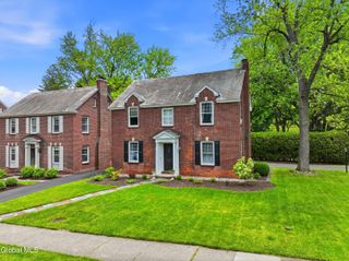 109 Euclid Avenue, Albany, NY 12203