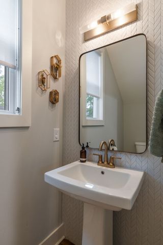 532 Westboro Dr, Nashville, TN 37209