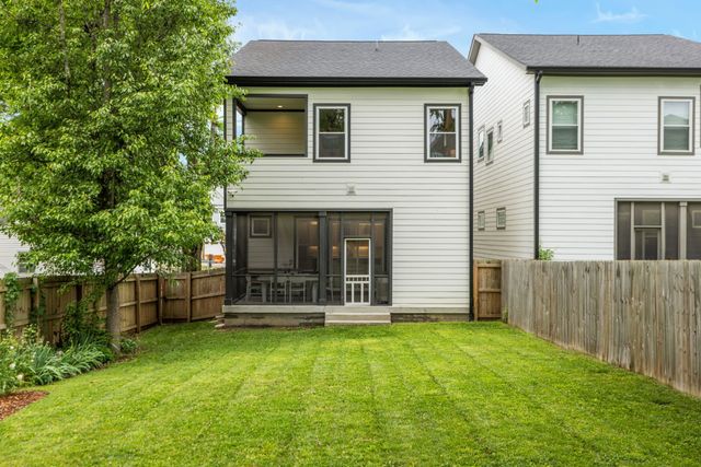 532 Westboro Dr, Nashville, TN 37209
