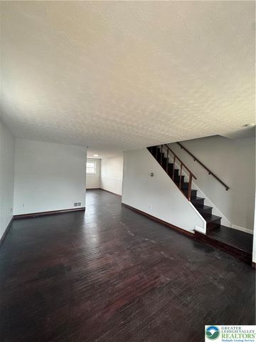 2004 Baker Drive, Allentown City, PA 18103