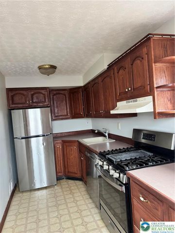 2004 Baker Drive, Allentown City, PA 18103