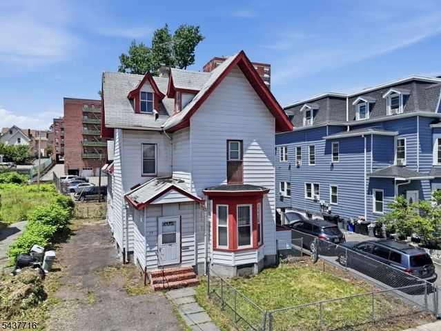79 Cleveland St, City Of Orange Twp., NJ 07050