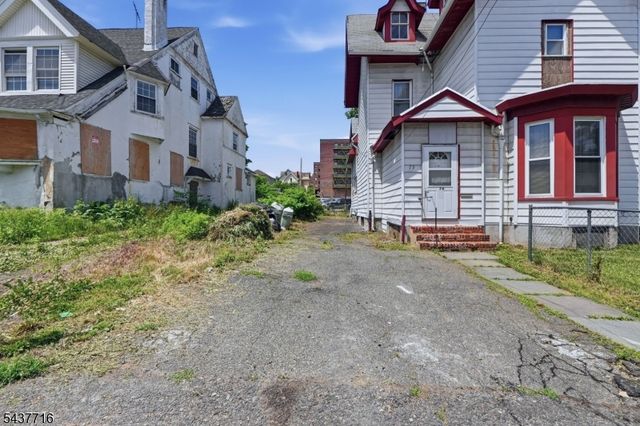 79 Cleveland St, City Of Orange Twp., NJ 07050