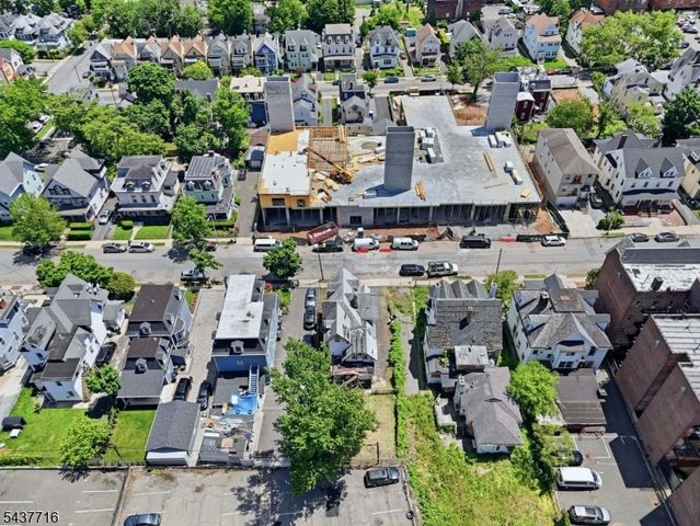 79 Cleveland St, City Of Orange Twp., NJ 07050
