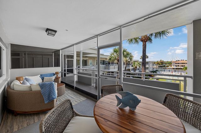 1198 Hillsboro Mile 324, Hillsboro Beach, FL 33062