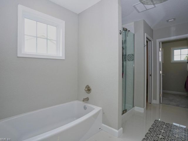 1849 Steve LN, Virginia Beach, VA 23454