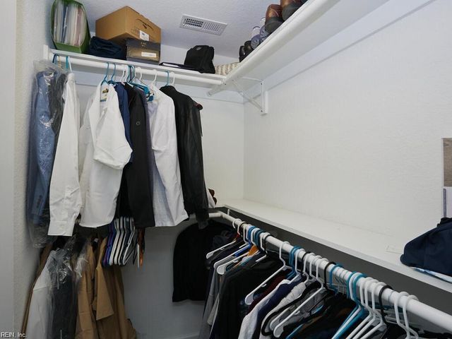 1849 Steve LN, Virginia Beach, VA 23454