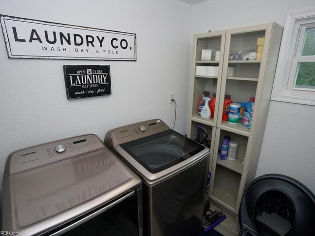 1849 Steve LN, Virginia Beach, VA 23454