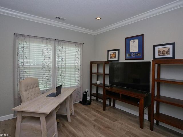 1849 Steve LN, Virginia Beach, VA 23454