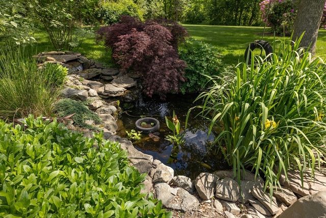 100 Turkey Hill Road, Newburyport, MA 01950