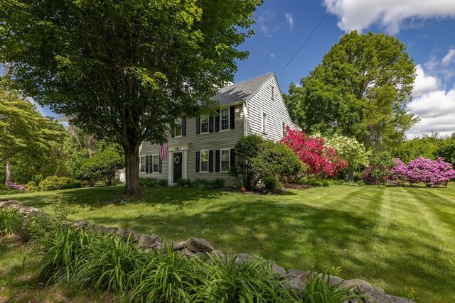 100 Turkey Hill Road, Newburyport, MA 01950