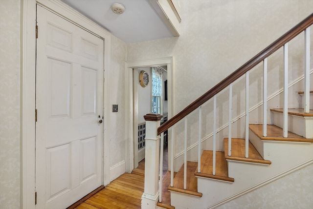 100 Turkey Hill Road, Newburyport, MA 01950