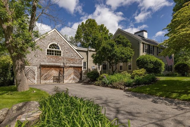 100 Turkey Hill Road, Newburyport, MA 01950