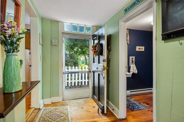 100 Turkey Hill Road, Newburyport, MA 01950