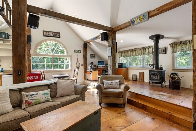 100 Turkey Hill Road, Newburyport, MA 01950