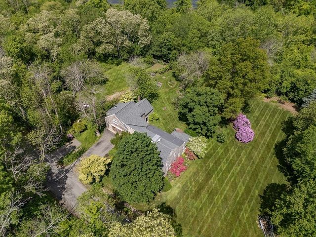 100 Turkey Hill Road, Newburyport, MA 01950