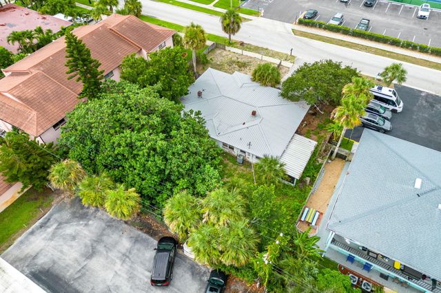 136 Marion Lane, Cocoa Beach, FL 32931