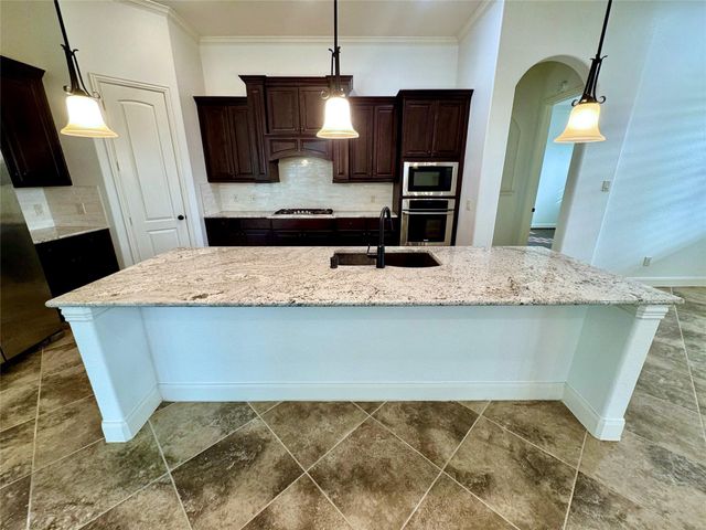 18630 Luma Cove Lane, Cypress, TX 77429