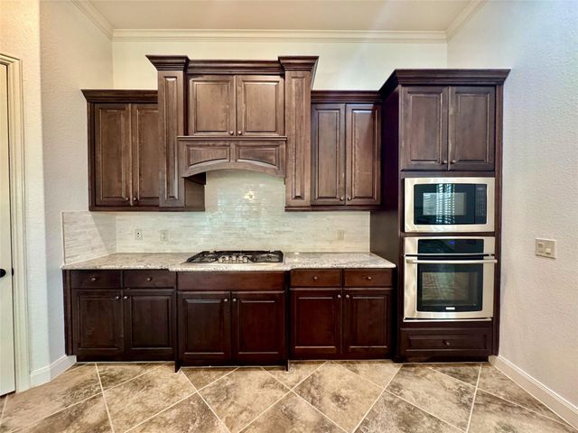 18630 Luma Cove Lane, Cypress, TX 77429