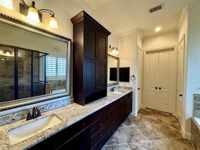 18630 Luma Cove Lane, Cypress, TX 77429