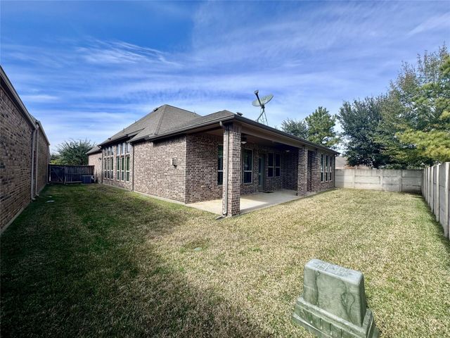 18630 Luma Cove Lane, Cypress, TX 77429