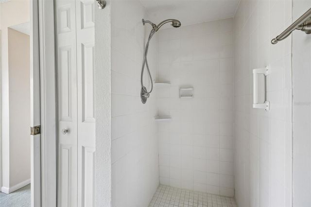 5950 PEREGRINE AVENUE 22F, Orlando, FL 32819