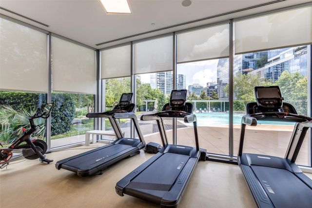 2900 Mckinnon Street 2701, Dallas, TX 75201