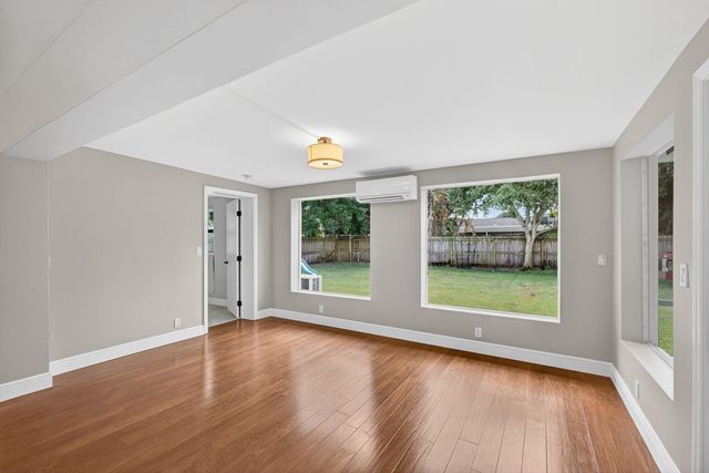 4368 Fuschia Circle N, Palm Beach Gardens, FL 33410