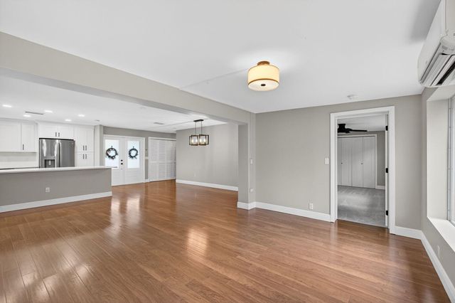 4368 Fuschia Circle N, Palm Beach Gardens, FL 33410